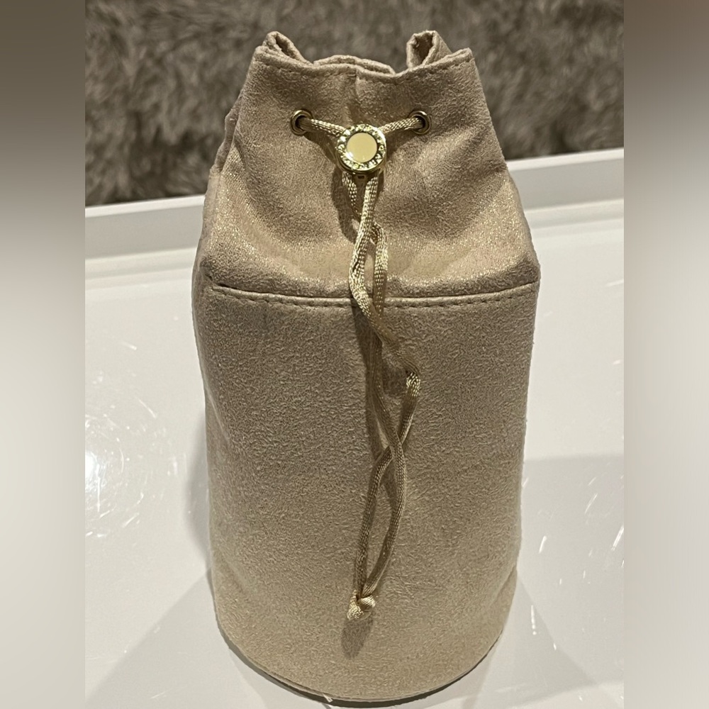 Women’s BVLGARI Perfumes / Make-up / Cosmetic Bag